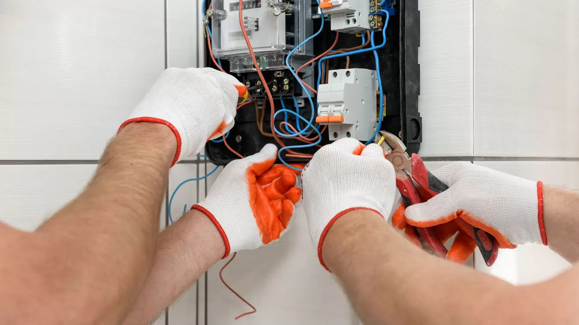 Safe-And-Reliable-Electrical-Services